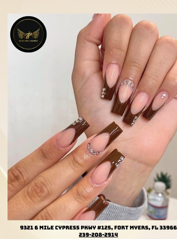 nails